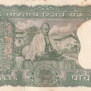 5 Rupees Gandhi Governor Laxmi KANT UNC BUT Stain Note