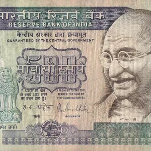 500 Rupees R N Malhotra Signature First Issue Very Fine Condition Note #3
