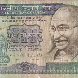 500 Rupees R N Malhotra Signature First Issue Very Fine Condition Note #4