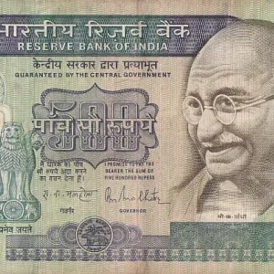 500 Rupees R N Malhotra Signature First Issue Very Fine Condition Note #6