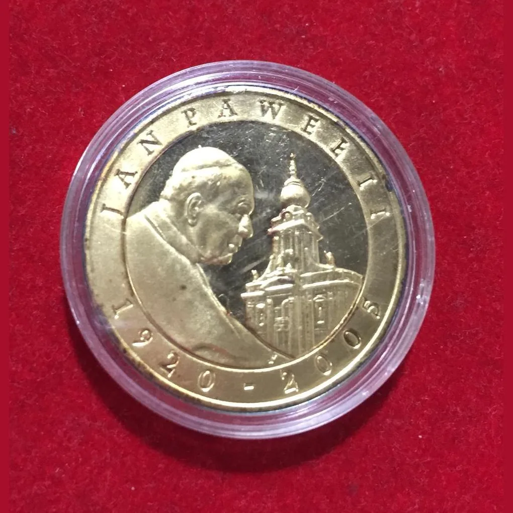 Poland 10 Złotych Pope John Paul II 2005 Commemorative Gold (.999) plated silver (.925) with capsule