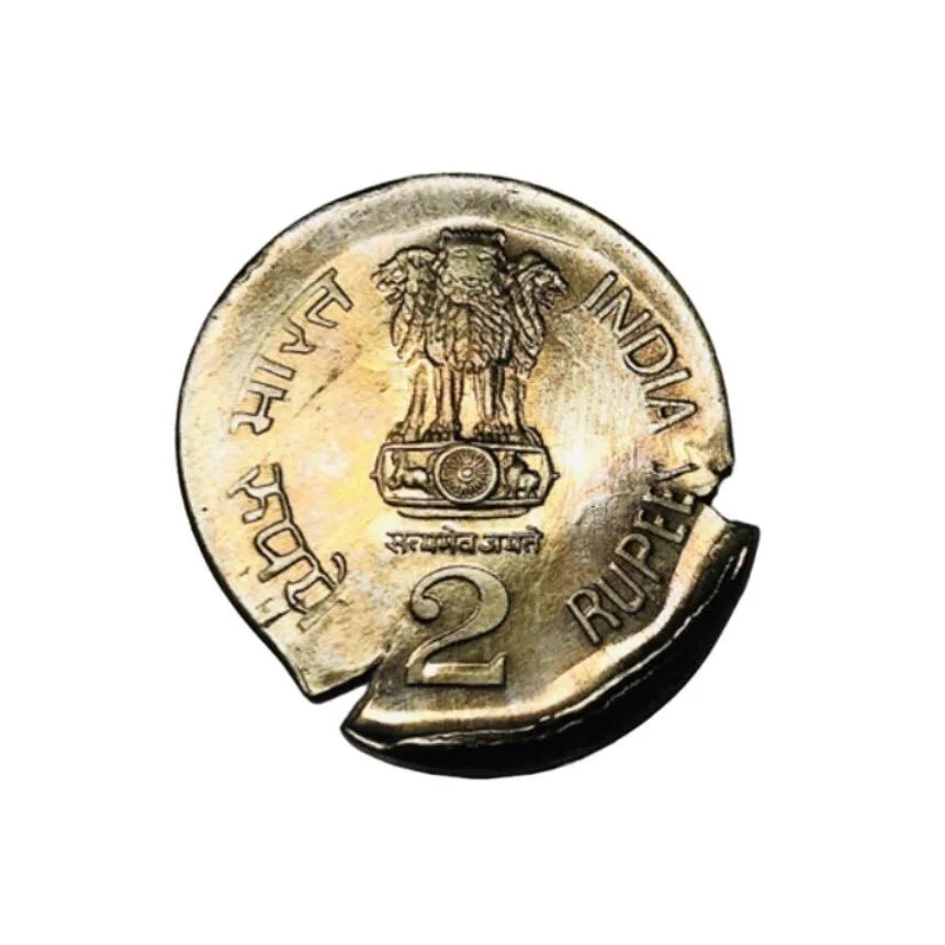 Rs 2 Copper Nickel Massive Error Multiple Strike 2004 Issue National Integration Unique and Rare