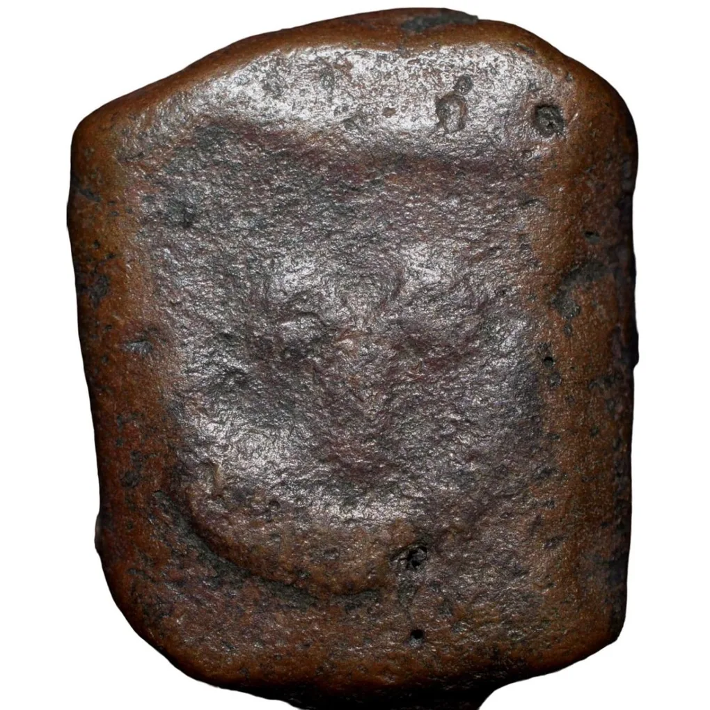 Copper Paisa of Muhiabad Poona Mint of Maratha Confederacy(17th-18th Cen. AD) with Nagfani/Cobra