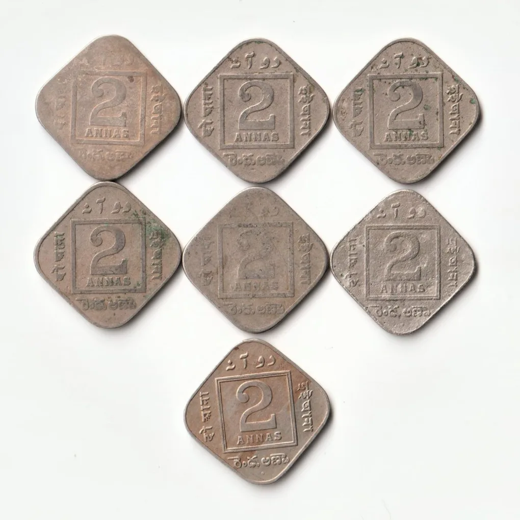 7 Coins Set Of Two Anna 1918 to 1936 Copper-Nickel Coins Of George V British Indian Coinage