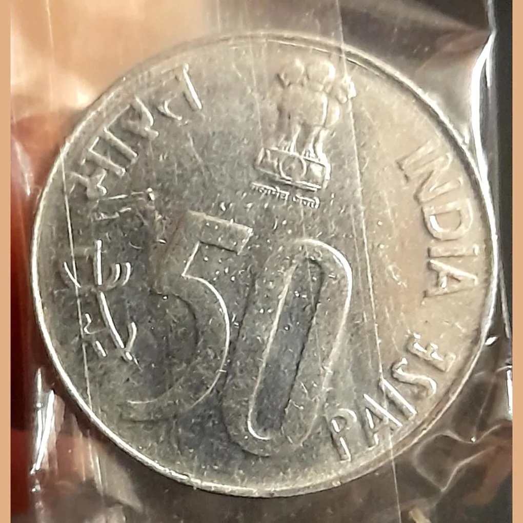 50 Paise 50 th year of Independence 1997 Ferratic Stainless Steel 22Mm Bunc Condition Noida Mint 02
