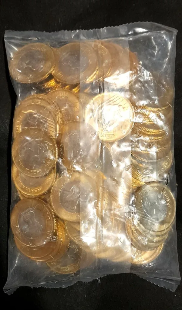 Ten Rs Scare Coin Pkt 2019 Noida Mint RBI Sealed Packed Rare Item
