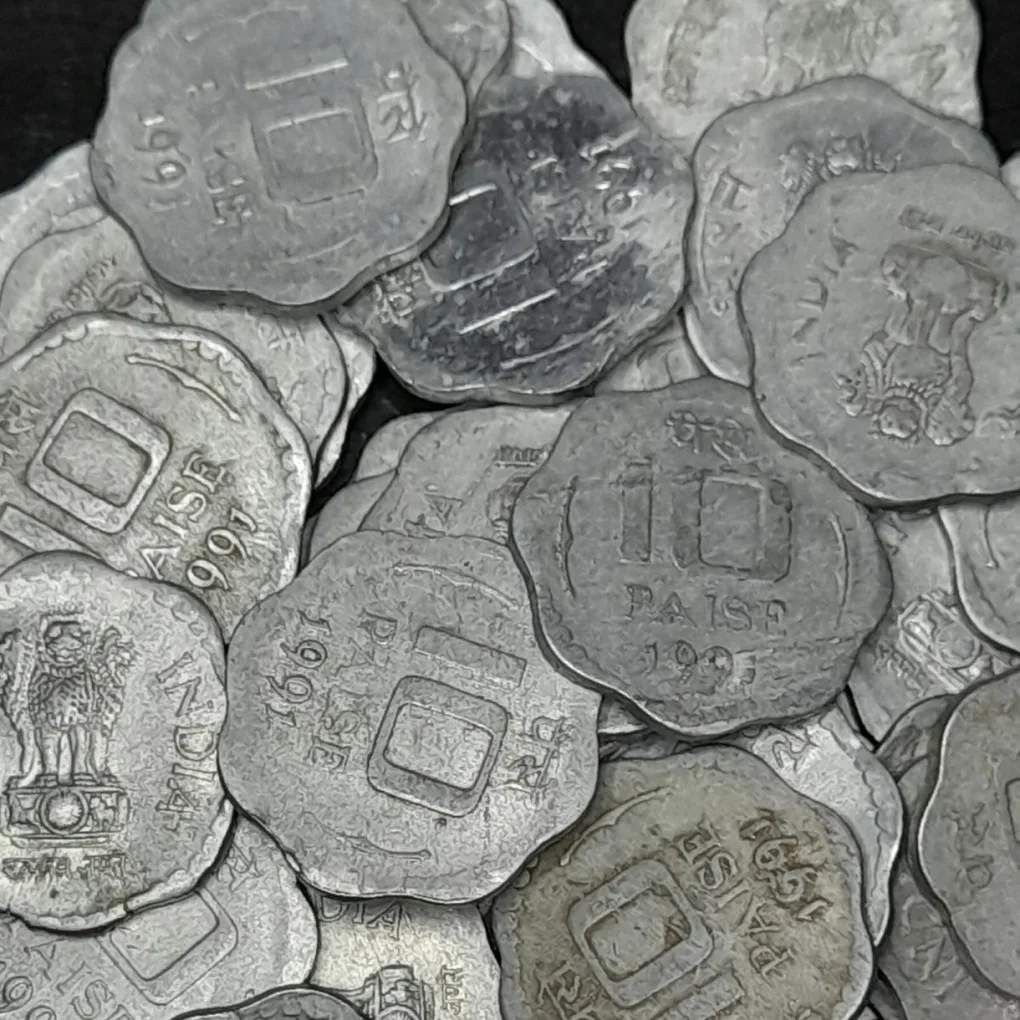 Ten Paise Aluminium 1991 Calcutta Mint Scare Coin 50 Pcs Given