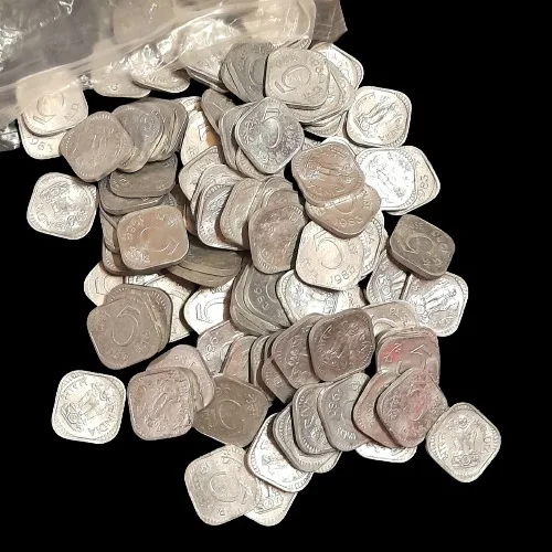 Five Paise Scare Coin 1983 Year Calcutta Mint Mostly Unc or Aunc Condition 122 Pcs Given