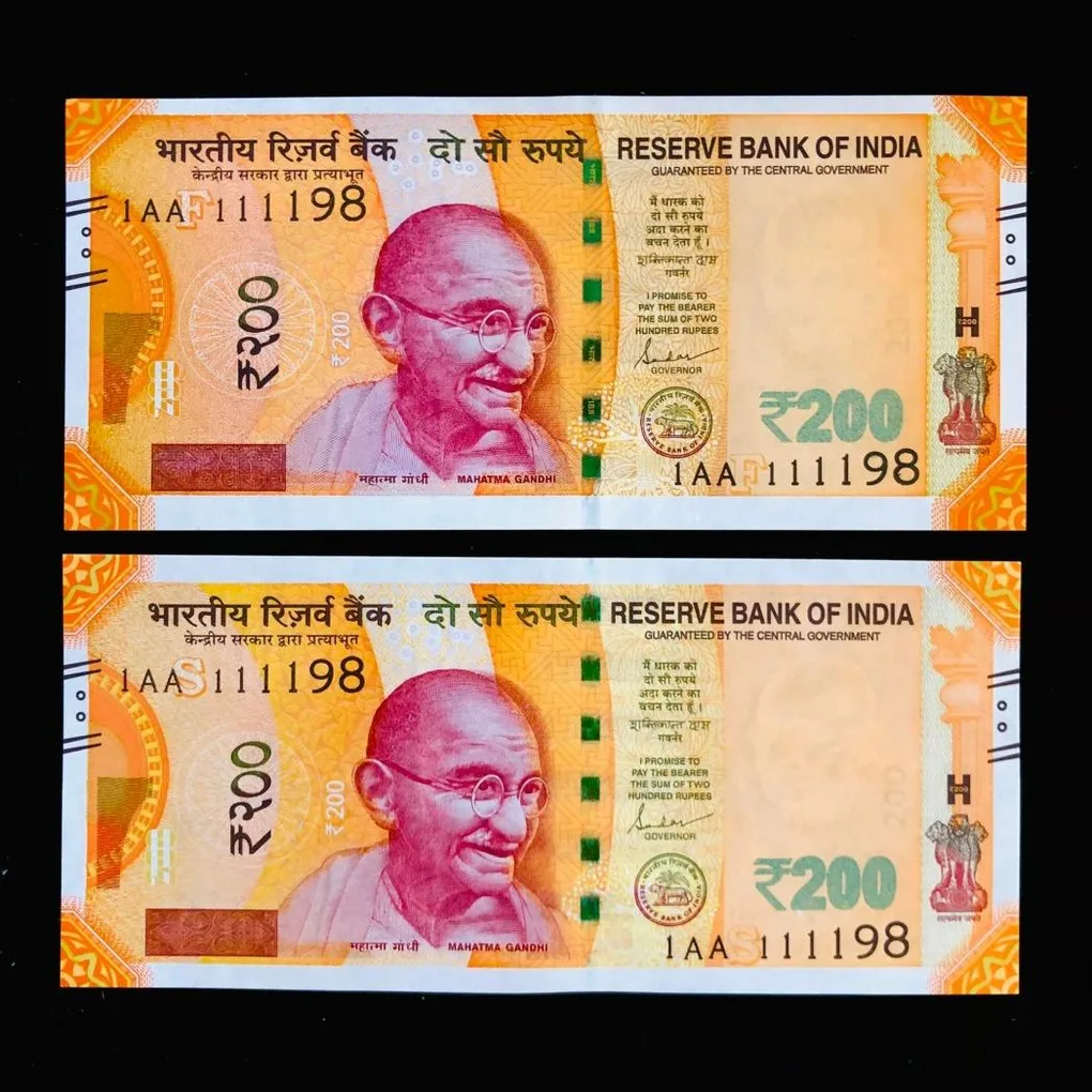 Rs 200 Twin Pair Banknote Set Same Number Gem Unc Unique and Rare
