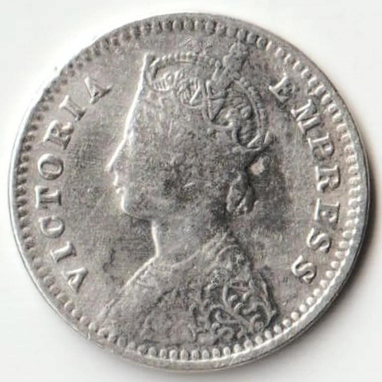 Rare Two Anna 1900 Victoria Empress of British India Small Silver Beautiful Extremely Fine Grade Coin