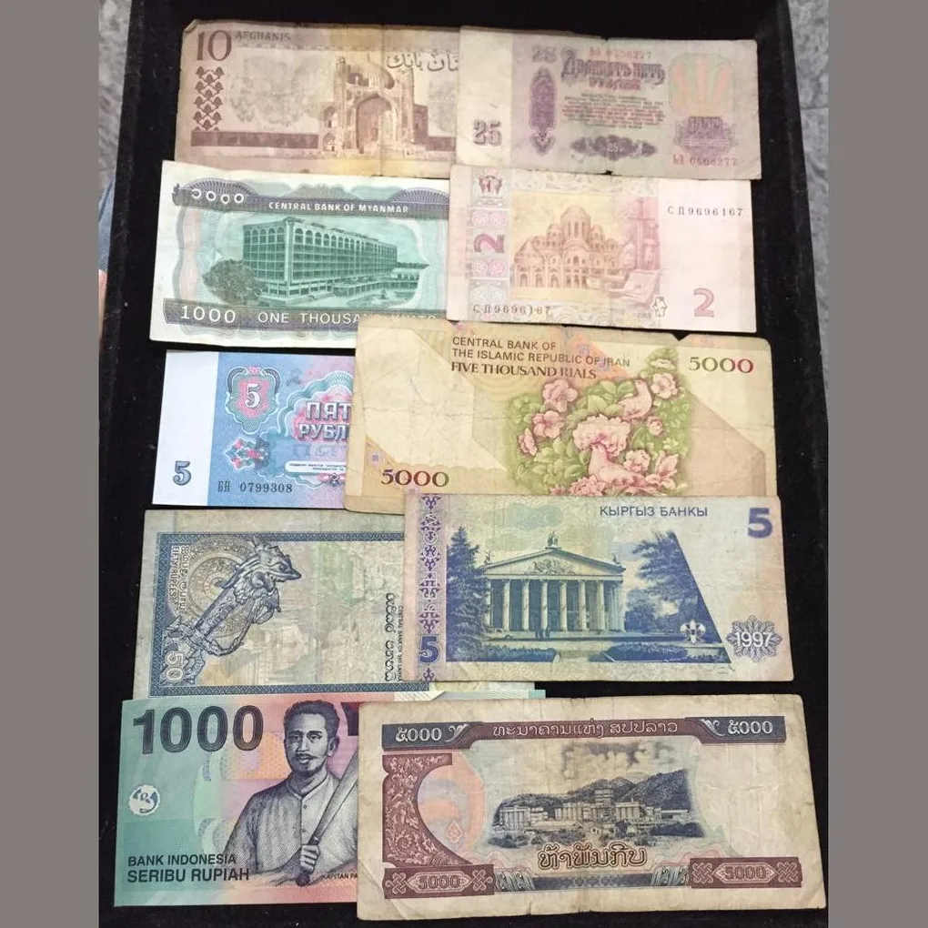 10 Different World Bank Note Lott🥳 Lowest Price #N-3