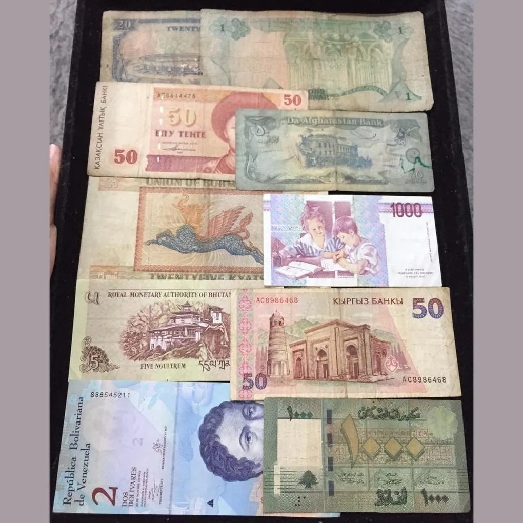 10 Different World Bank Note Lott🥳 Lowest Price #N-6