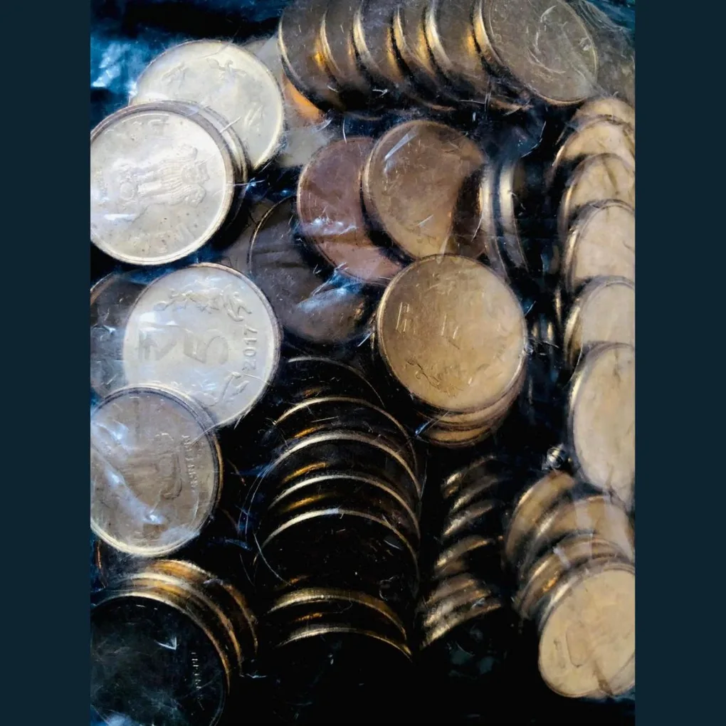 Rs 5 Republic India RBI 100 Coin Rbi Seal Pack Lot Mule Packet 2017 Kolkata Mint Lotus Issue Unique and Rare