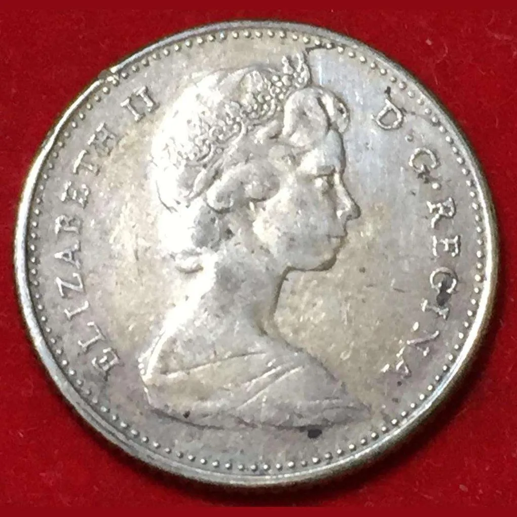 1968 Canada 10 Cents - Elizabeth II 2nd portrait; Ottawa mint Weight 2.07 g #R144