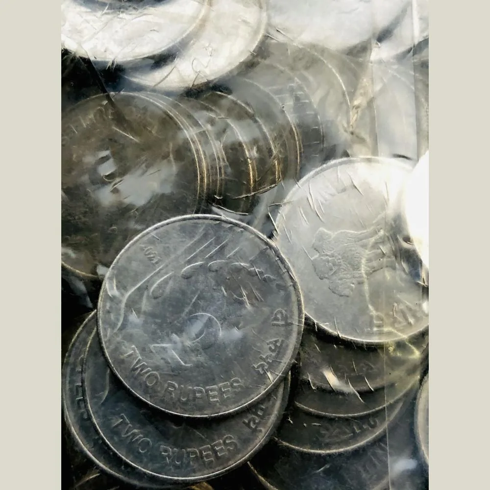 Re 2 RBI 100 Coin Rbi Seal Pack Lot Kolkata Mint Drop Issue Unique and Rare