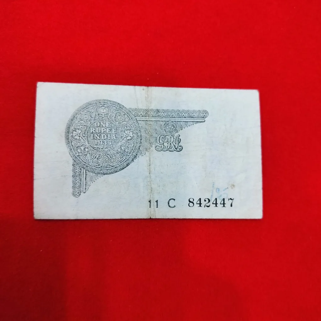 Rare 1 Rupee J.W Kelly 1935 Extremely Fine Condition Crispy Note Serial No 11C 842447