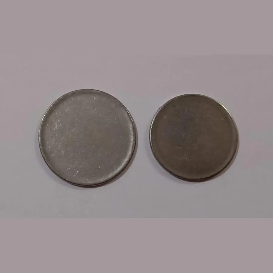One Rupee Fss and Two Rupees Fss Previous Issue [2011-2018] Both Sides Blank Planchet Error Set 2 Coins. Collectable Grades.