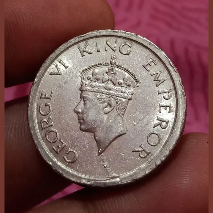 British India One Rupee Cu/Ni Year 1947 Tiger 🐅 Portrait King George-VI in AUNC Grade.
