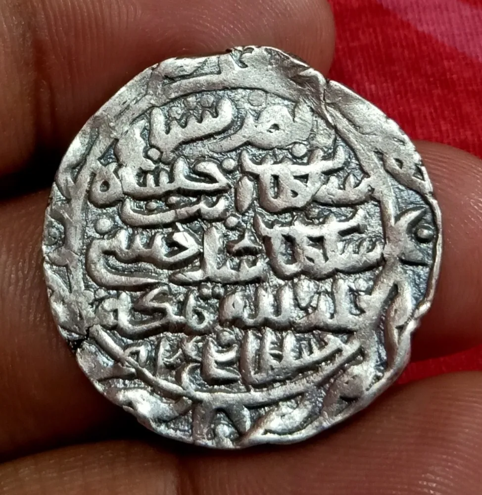 Bengal Sultanate Silver Tanka Nusrat Shah Date 825 Nusratabad Mint With Margin Rare Collectable.