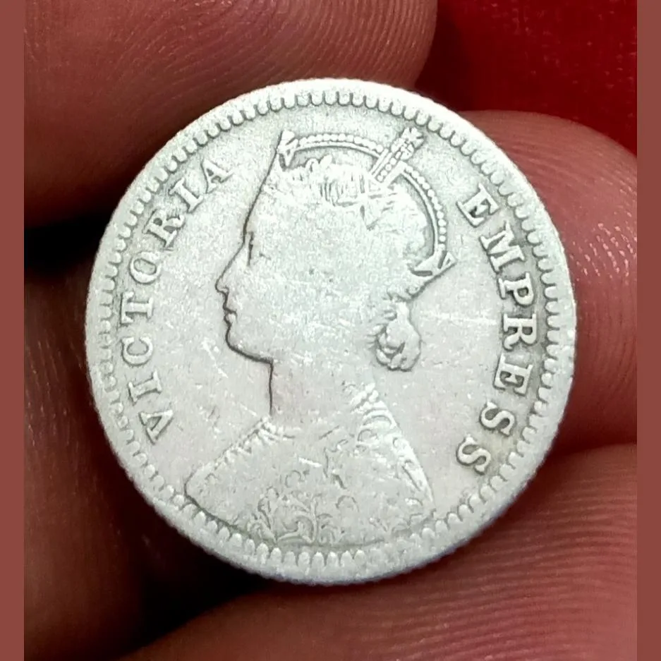 British India Silver 1/4 Rupee Year 1886 Victoria Empress **Very Scare** Collectable Grade.