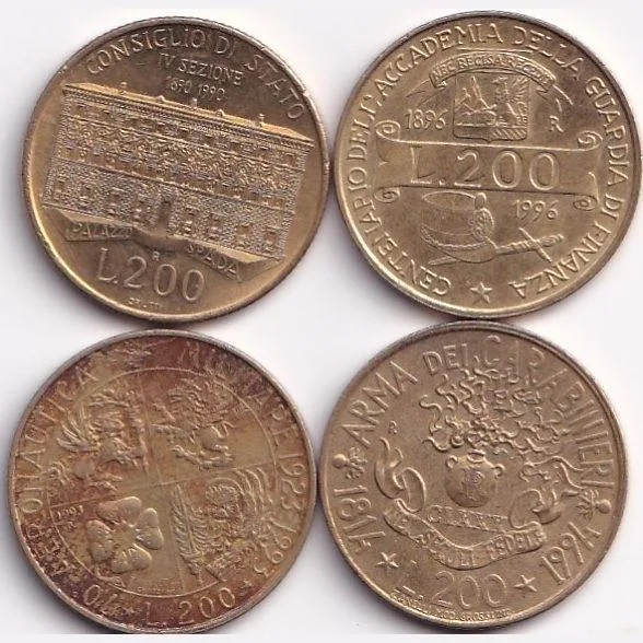 Italia 200 Lira 4 Different Coin #S312
