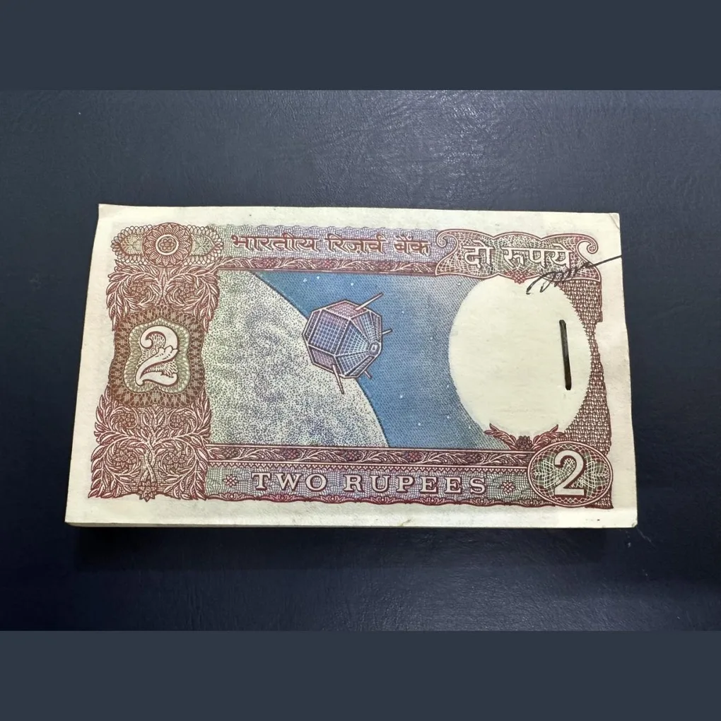 2rs sattelite issue with birthday bundle 18th july with super condition