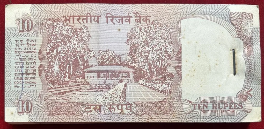 786,10 Ruppes Packet"(Shalimar) Seriel Packet" Governor C.Rangarajan( 659 786 )rare