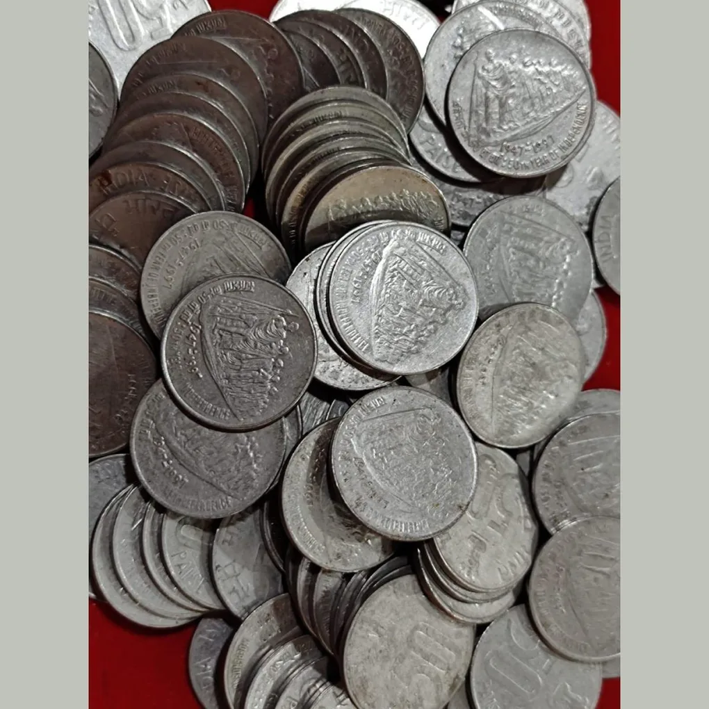 50th Year of Independence 1947-97 (Noida mint) 50 paise commemorative (10 pcs lott)