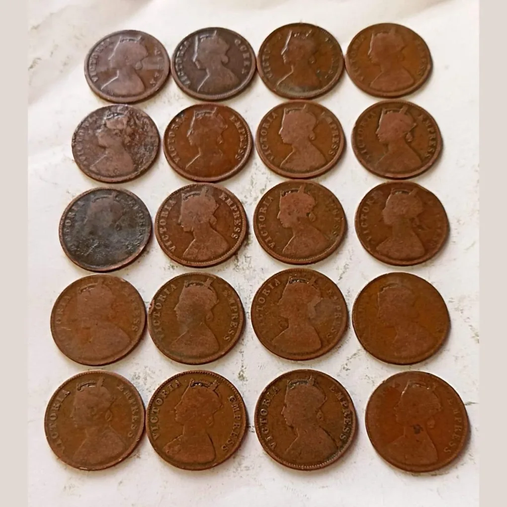 Set of 20 pieces of 20 different year Victoria empress Denomination 1 ₹ Condition as per image