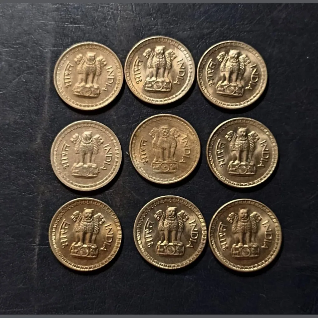 India Denomination 25 Paisa Condition UNC Same and similar set are available