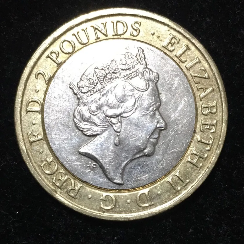 United Kingdom 2 Pounds 2015 - Elizabeth II 5th portrait; Royal Navy Commemorative issue Rare Coin #D-78