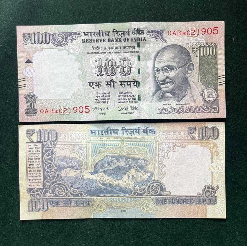 GS - 81 Rs 100 India Banknote Star Replacement Issue 0AB Inset R 2017 Limited Issue