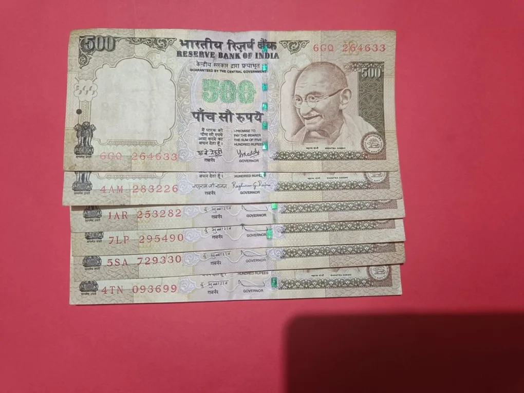 500 Rs Set of 6 AUNC Notes Different Governore Notes