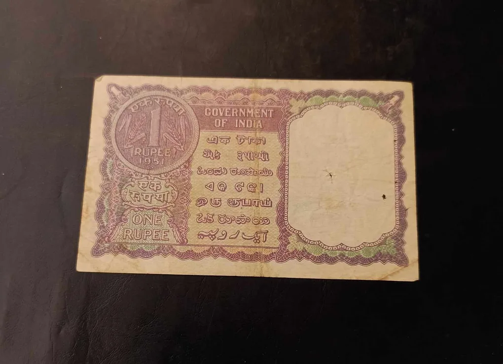 Government of India 1₹ note Condition as per image Same and similar note are available