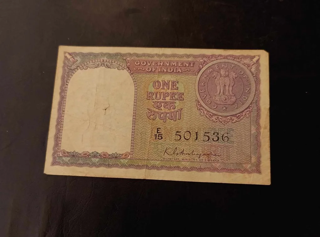 Government of India 1₹ note Condition as per image Same and similar note are available
