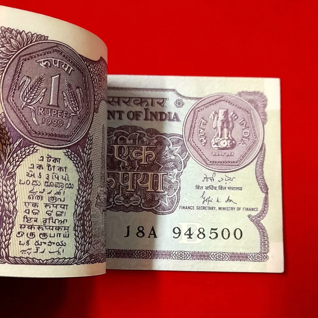 One Rs Old Pkt Rare Governor Gopi K. Arora 1989 Year 948401
