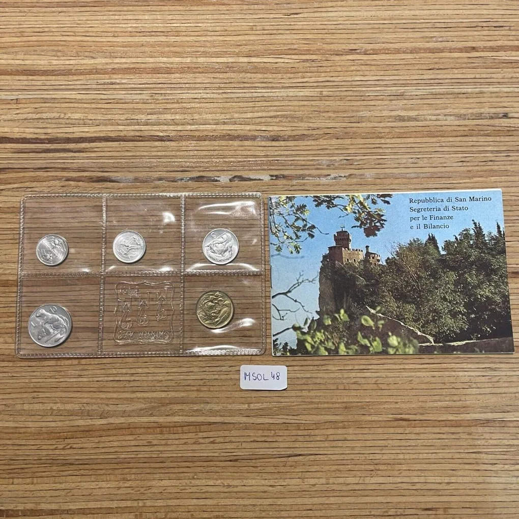 Repubblica Di San Marino Monete Dello Stato Serie 1975 (8 Coin Proof Set) 1 Big Coin Silver