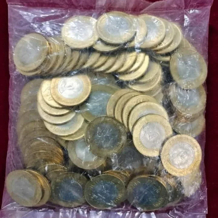 Ten Rs Scare Coin 125 th Birth Aniversary Of Dr Radha Krishnan ji Bombay Mint RBI Sealed Packed
