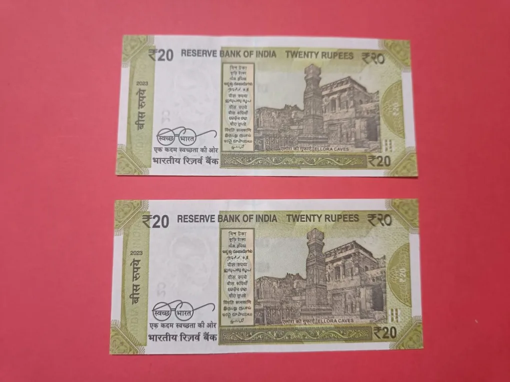 20 Rs Number Shifting Error at both Side UNC Notes (2 Notes)