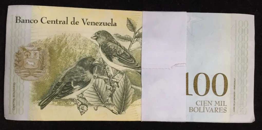 Venezuela 100 Bolivares Serial GEM UNC (100 Note) packet Lowest Price