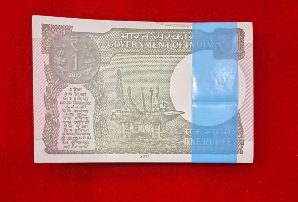 One Rupee Bundle Starting 214 Shri RAM JI Number GEM UNC Condition Serial No. 214001
