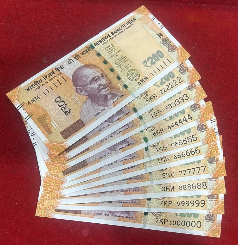 Rs 200 India Banknote 19 Note Solid Fancy Number Set 111111 to 1000000 Gem Unc Unique and Rare