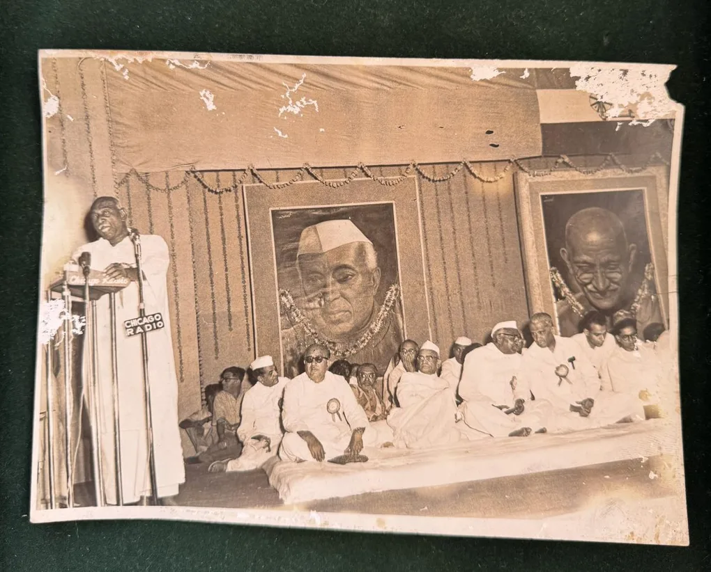 P13 - India original vintage photograph Political Series Unique and Rare