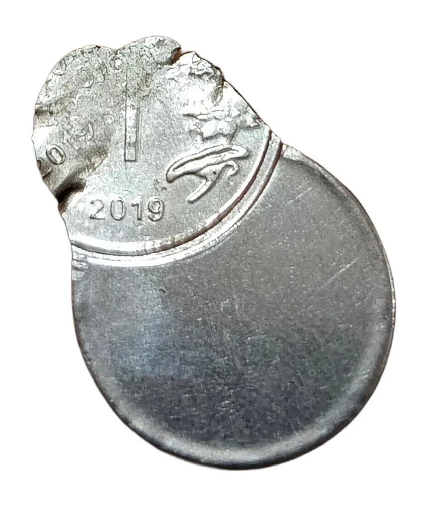 1 Rupee Fss Year 2019 New Lion Variety Vertical Off Centre with Multiple Strikes Error **Rare** High Collectable Grade.