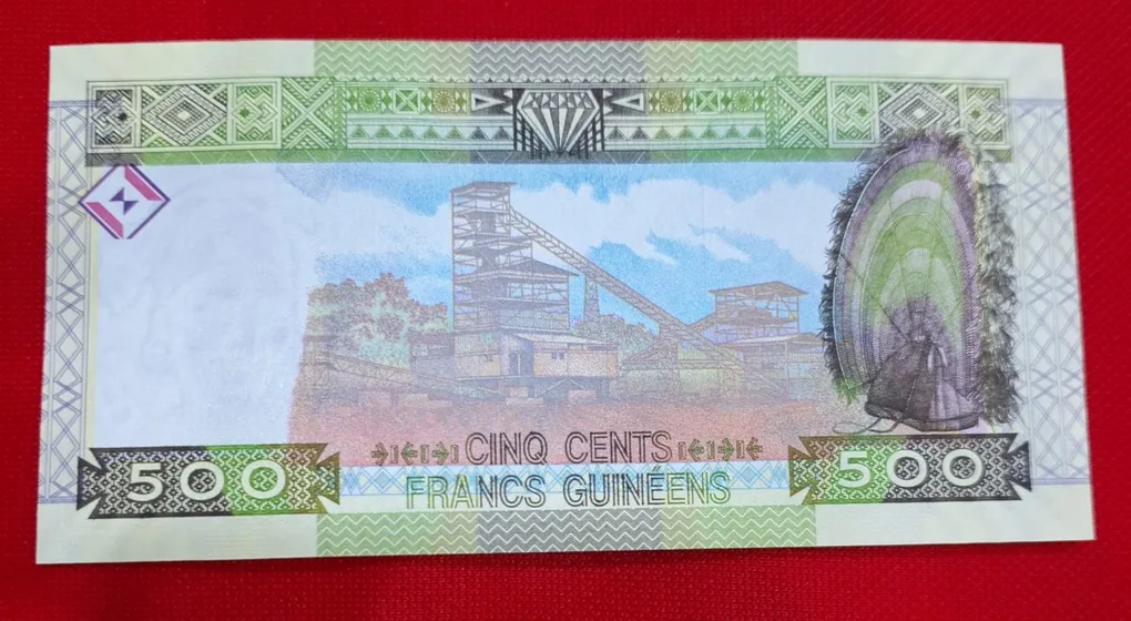 Guinea Country 500 Francs GEM UNC Condition