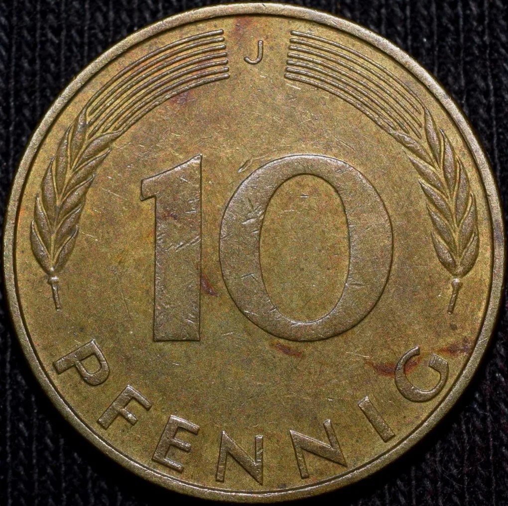Brass 10 Pfennig of Germany (AD 1971) with Oak Sapling
