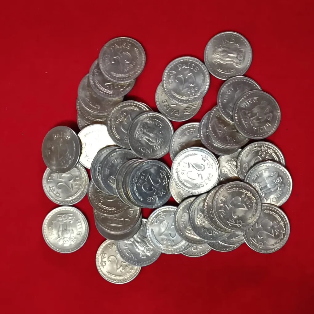 25 Paise Scare Coin Copper Nickel Bunc Condition Luster Coin 50 Pcs Given Collector's Grade 1986 Year Bombay Mint