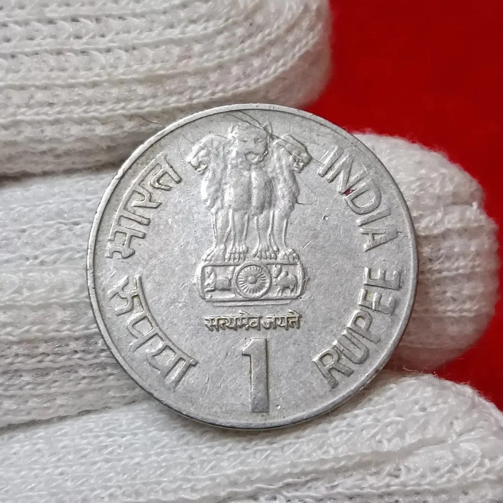 One Rs Rare Coin International Year of The Family Noida Mint