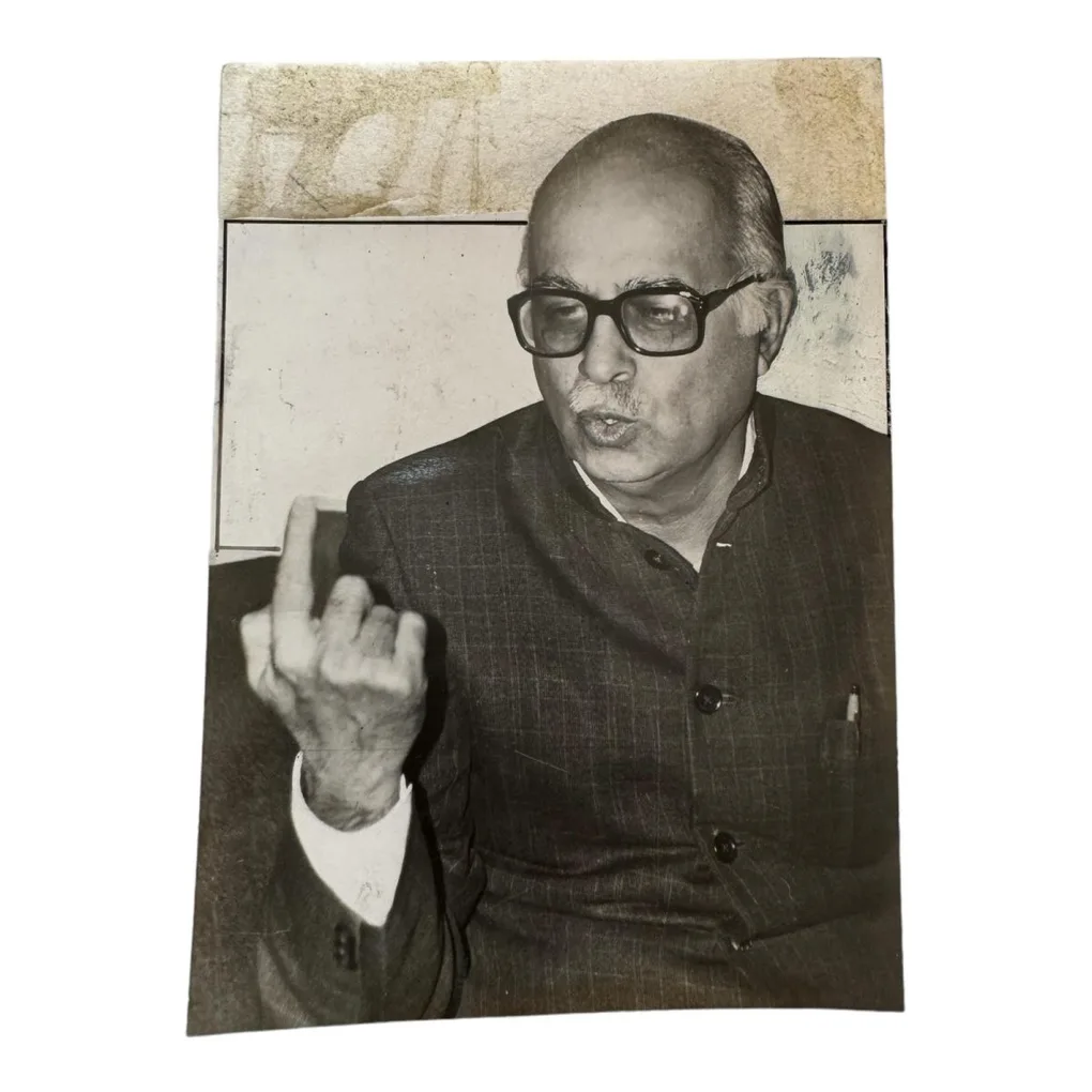 P114 - India original vintage photograph Political Series Unique and Rare