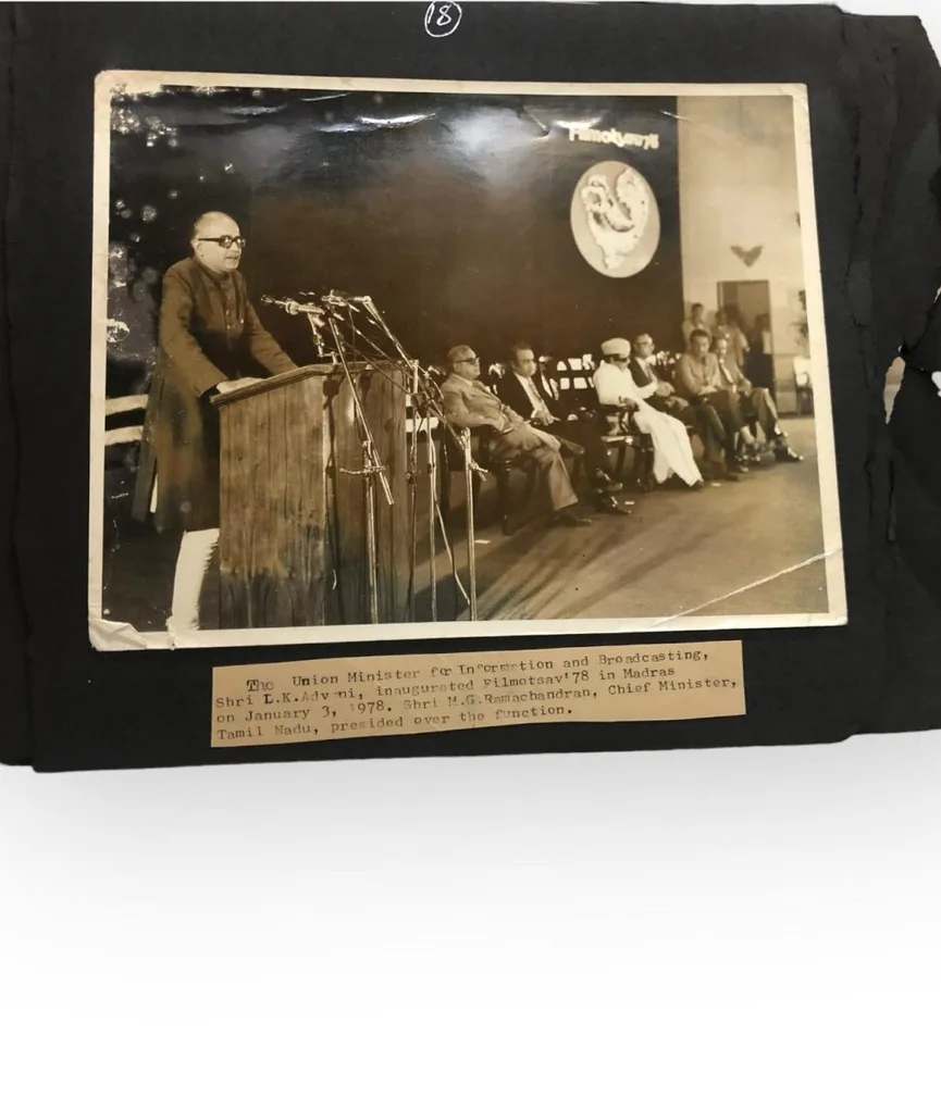 P117 - India original vintage photograph Political Series Unique and Rare